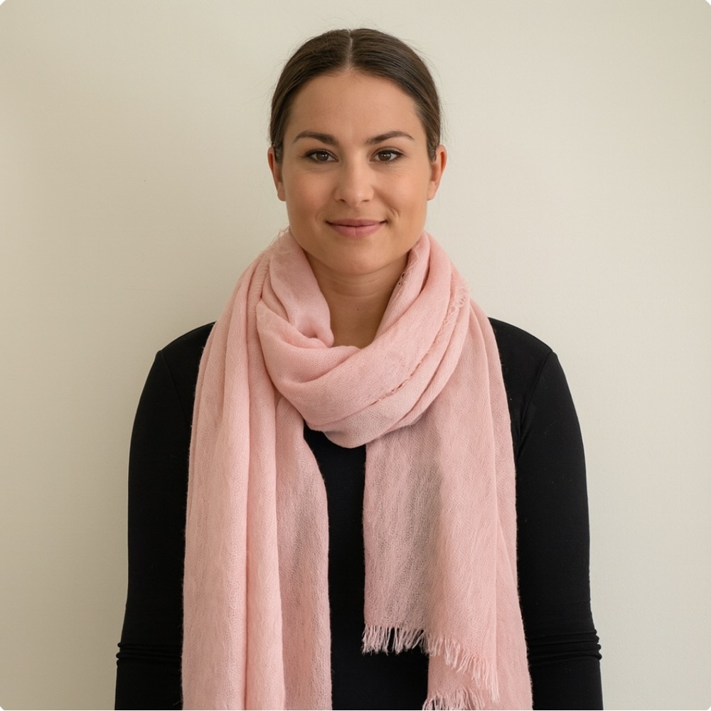 * Isaac Mizrahi Pale Pink Pashmina Fringe